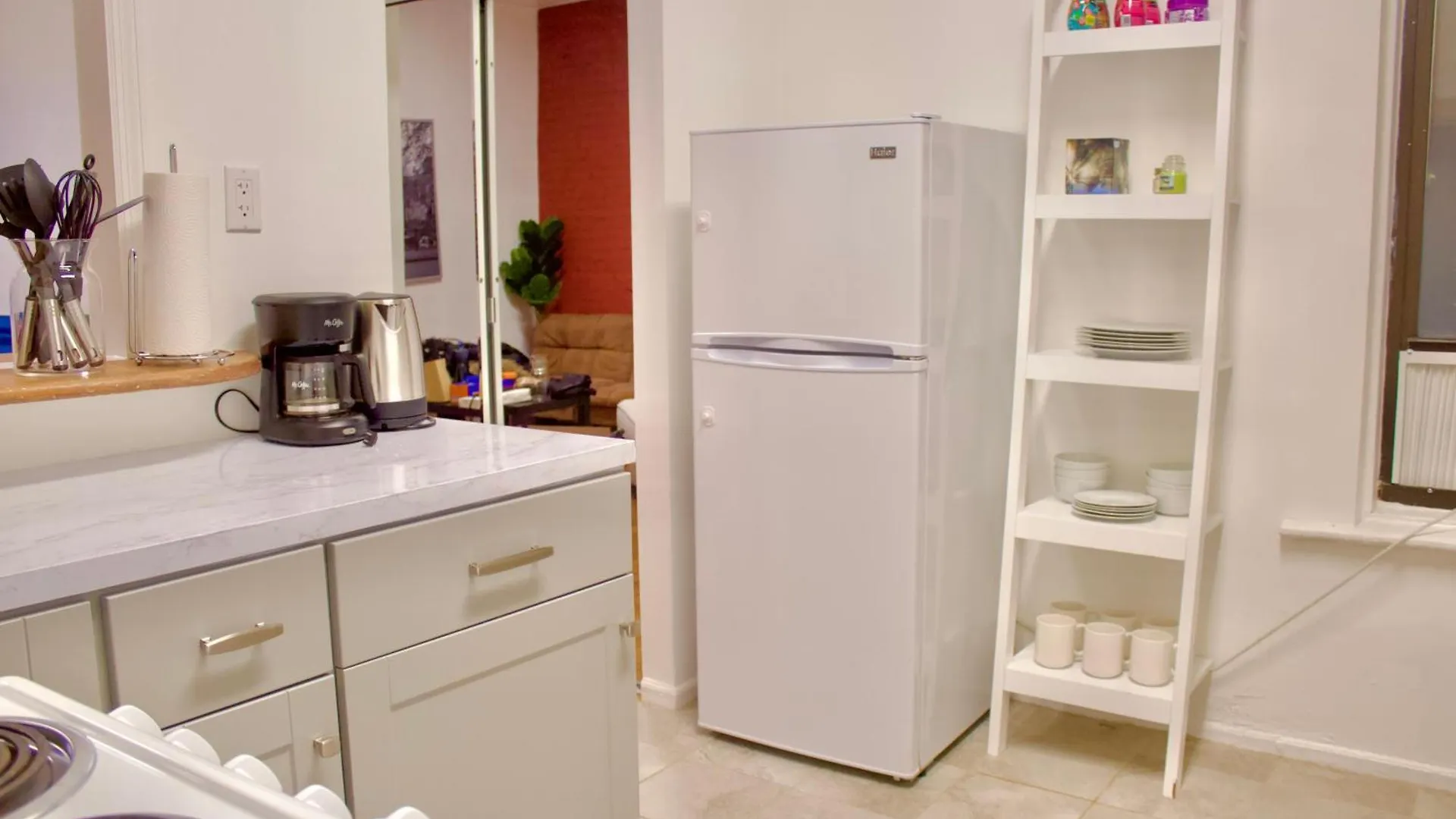 Spacious 2 Bedroom In East Village Nyc New York
